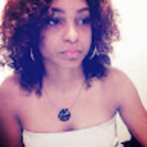 Meet your Posher, Yvette